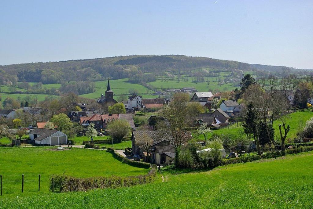 Vakantiebungalow Simpelveld Bagian luar foto