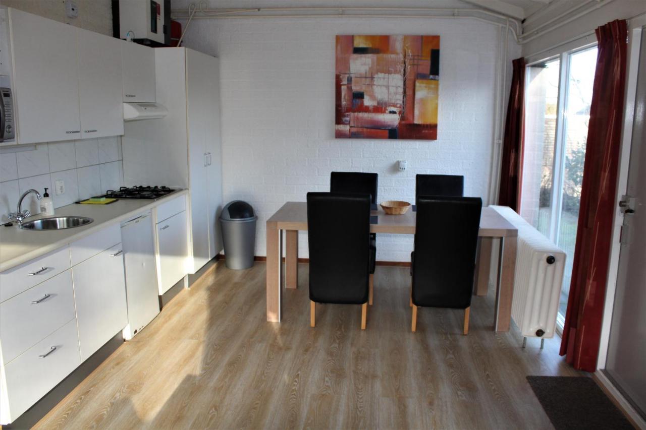 Vakantiebungalow Simpelveld Bagian luar foto