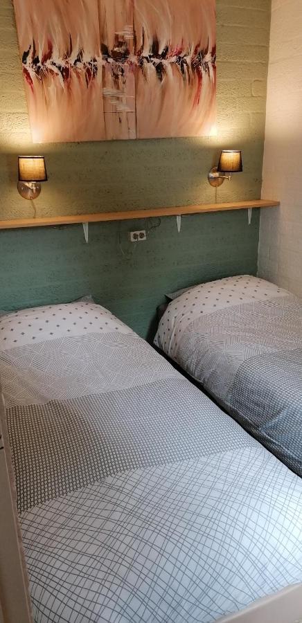 Vakantiebungalow Simpelveld Bagian luar foto