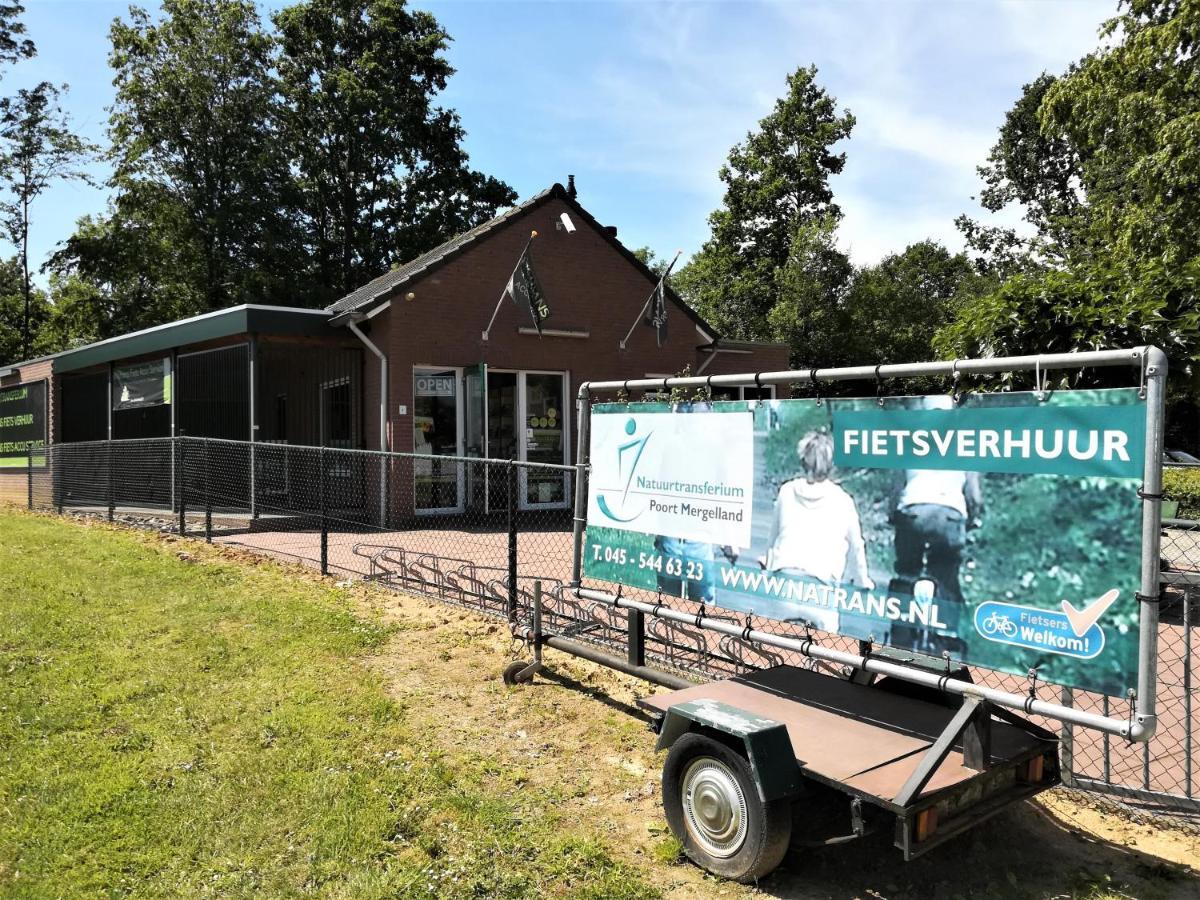 Vakantiebungalow Simpelveld Bagian luar foto